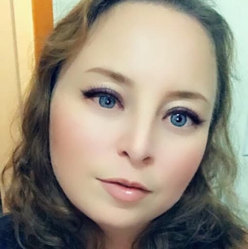Mary Elizabeth Curl avatar