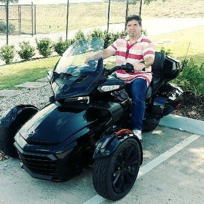 Adam Cavazos avatar