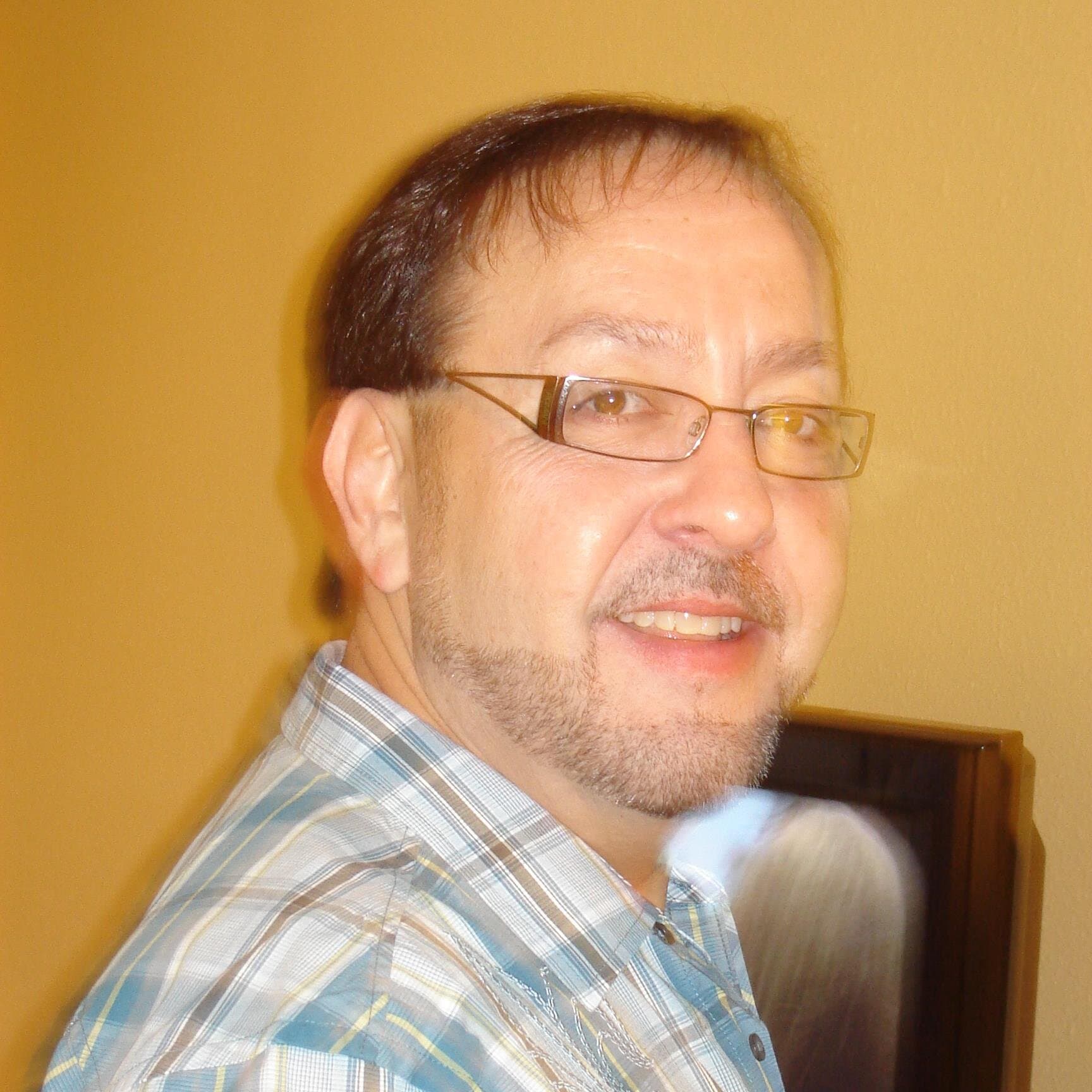 Roy Cavazos avatar